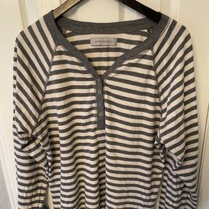 5 for $12. long sleeve Anne Klein comfy shirt